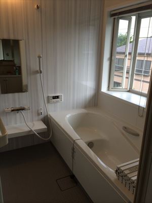 LIXIL キレイユでゆったり気持ちのいい浴室に LIXIL キレイユでゆったり気持ちのいい浴室に